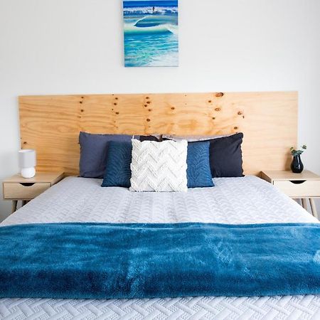 Surf N Stay Whangamata Kültér fotó