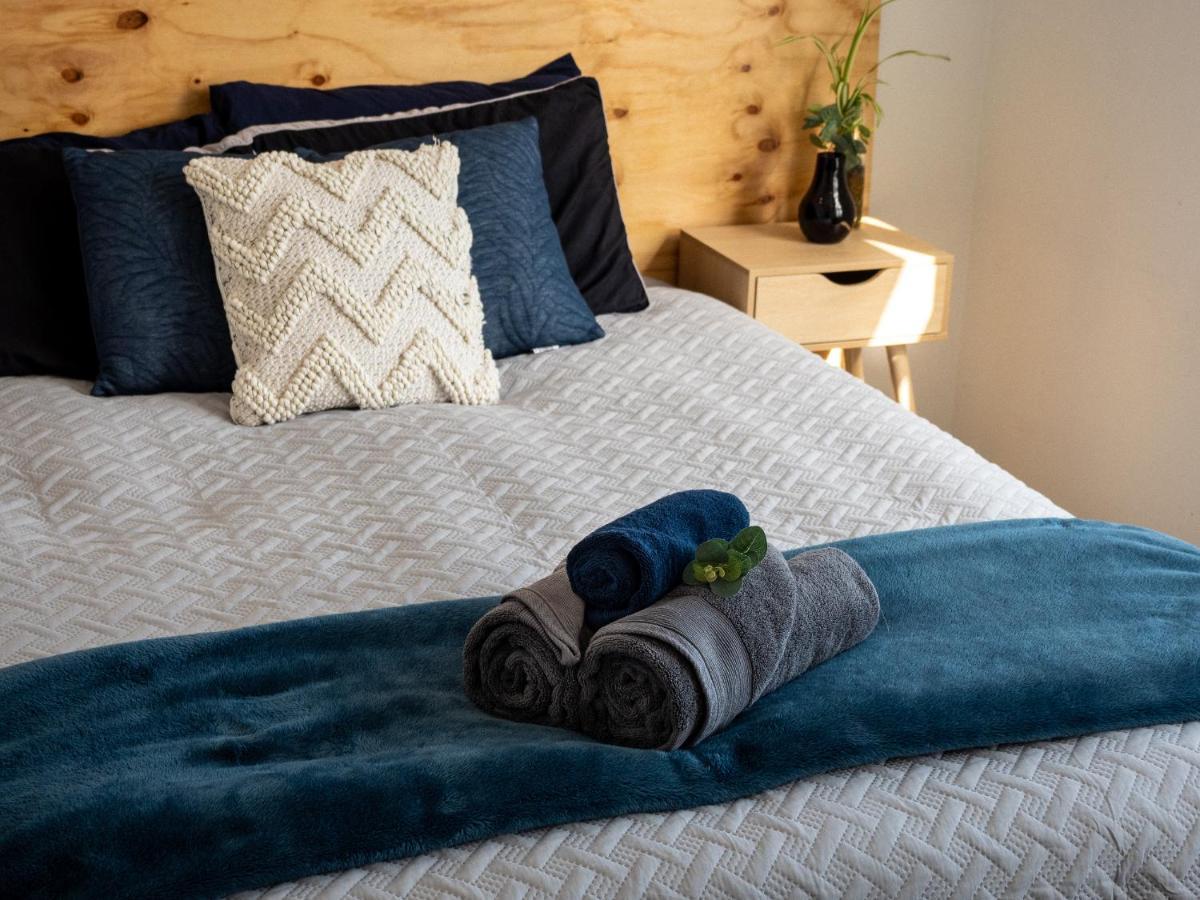 Surf N Stay Whangamata Kültér fotó