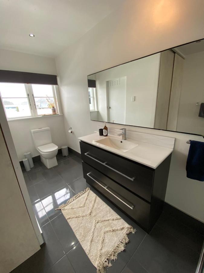 Surf N Stay Whangamata Kültér fotó